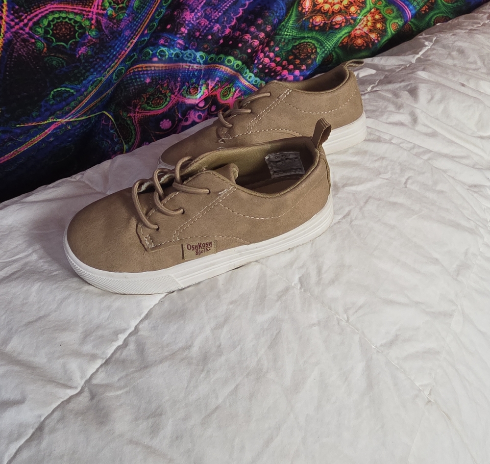 OshKosh B'gosh Tan Canvas Kids Sneakers